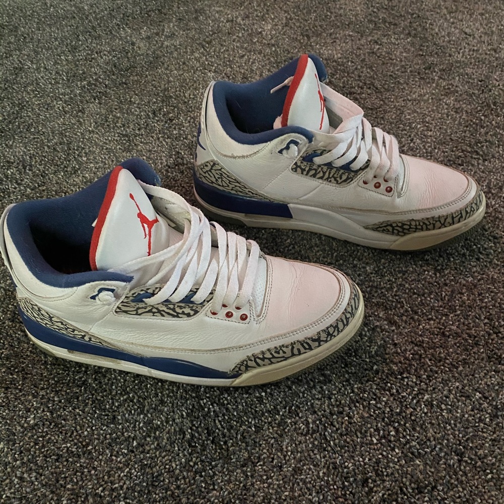 Jordan 3 true blue